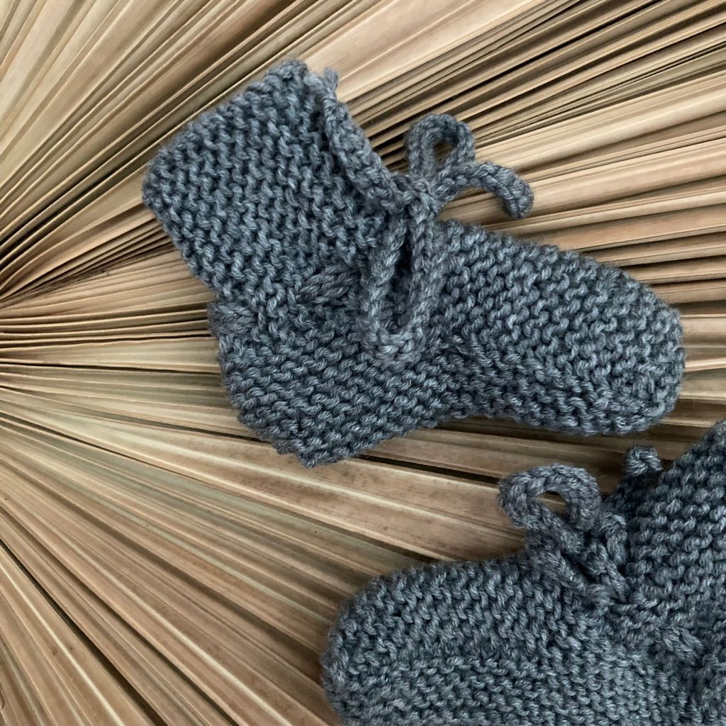 gebreide sokjes grijs baby gebreide sokjes grijs baby