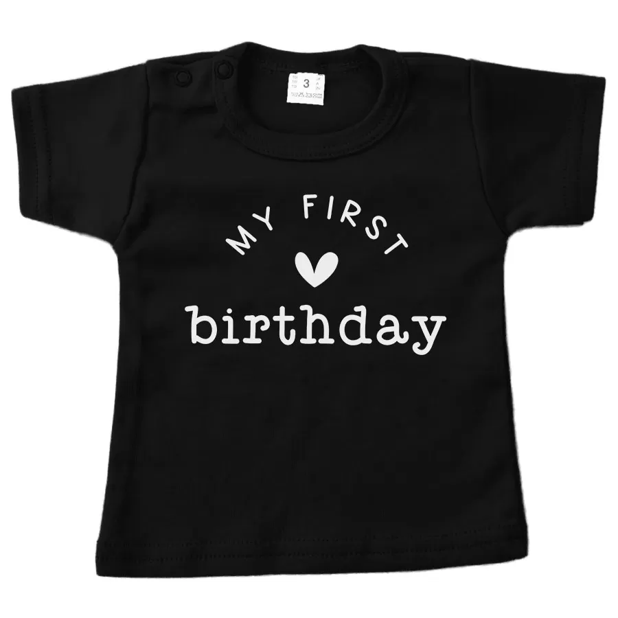 first-birthday-zwart