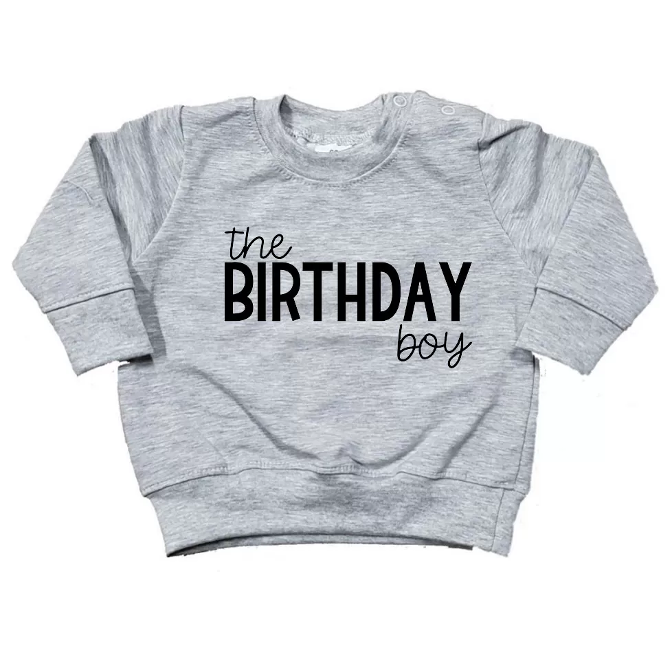sweater-birthday-boy-grijs