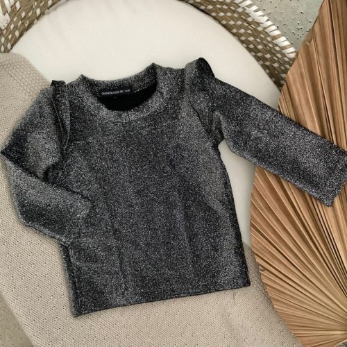 ruffle shirt