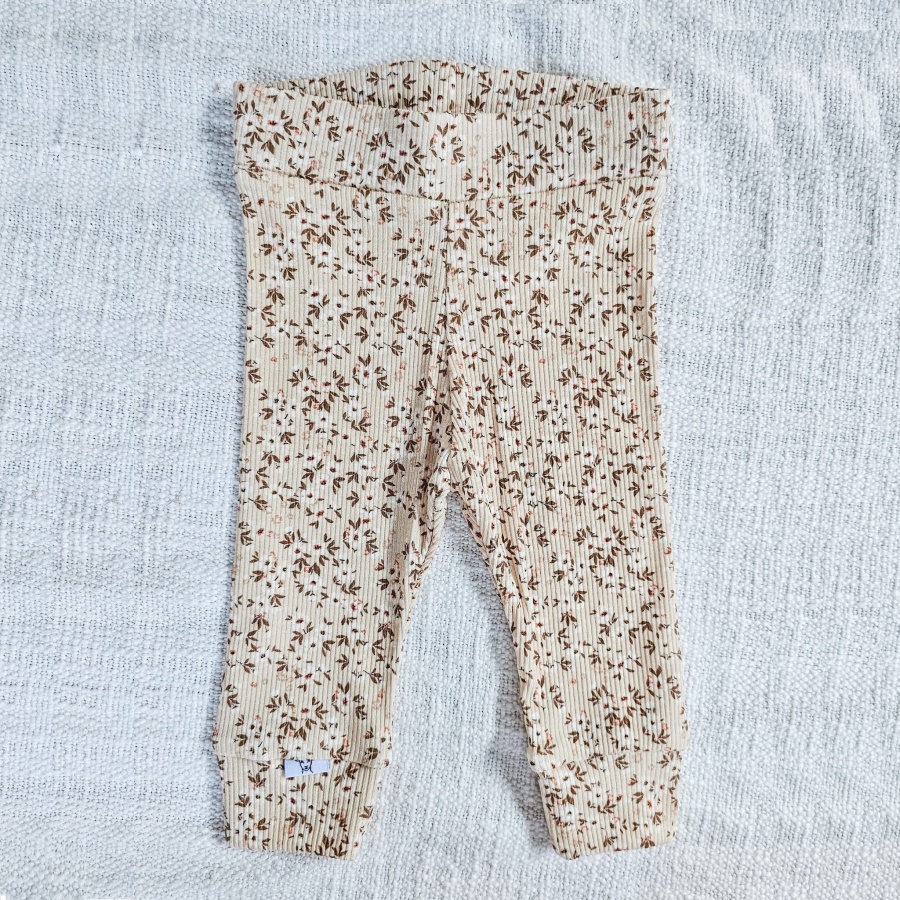 broekje-rib-flower-beige