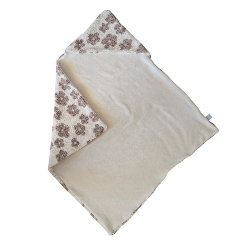 omslagdoek teddy bloemen beige omslagdoek teddy bloemen beige