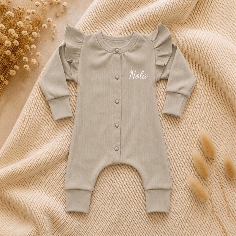 boxpakje baby jongen meisje donker beige met naam boxpakje baby jongen meisje donker beige met naam