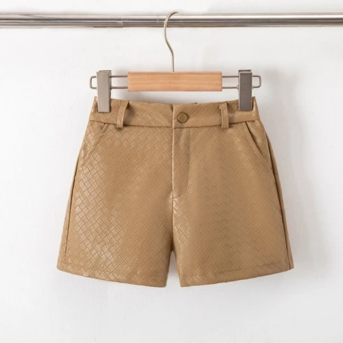 meisjes leatherlook short camel meisjes leatherlook short camel