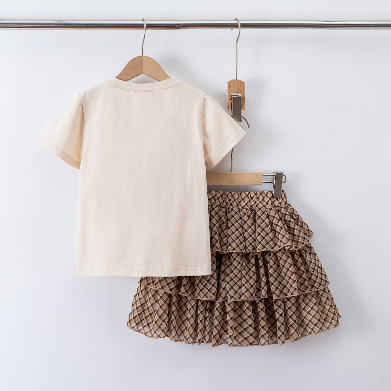set beige meisjes met rok set beige meisjes met rok